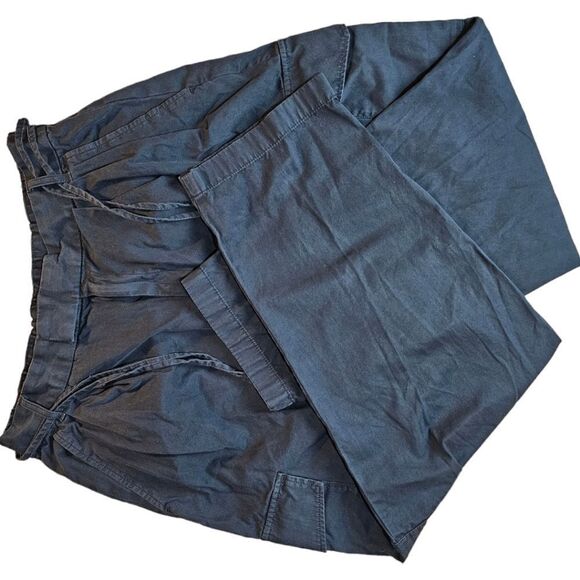 Gap High Rise Straight Leg Charcoal Cargo Pants - Picture 2 of 7